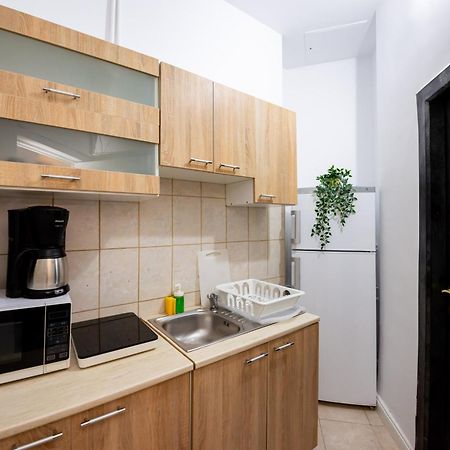 Ideal Accommodation Old Centre Bucarest Esterno foto