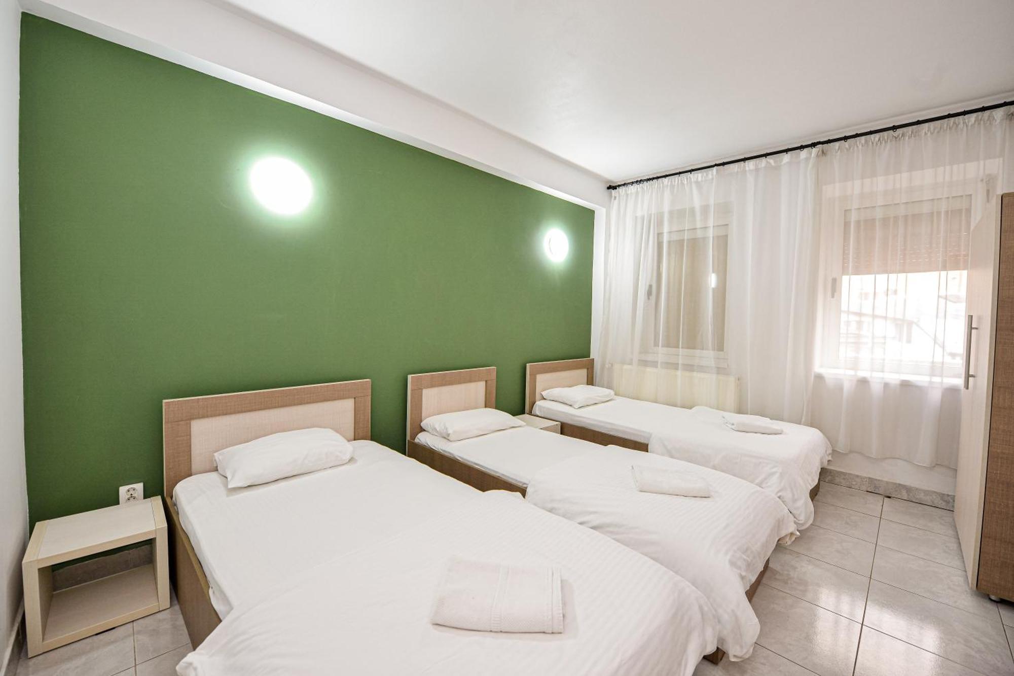 Ideal Accommodation Old Centre Bucarest Esterno foto