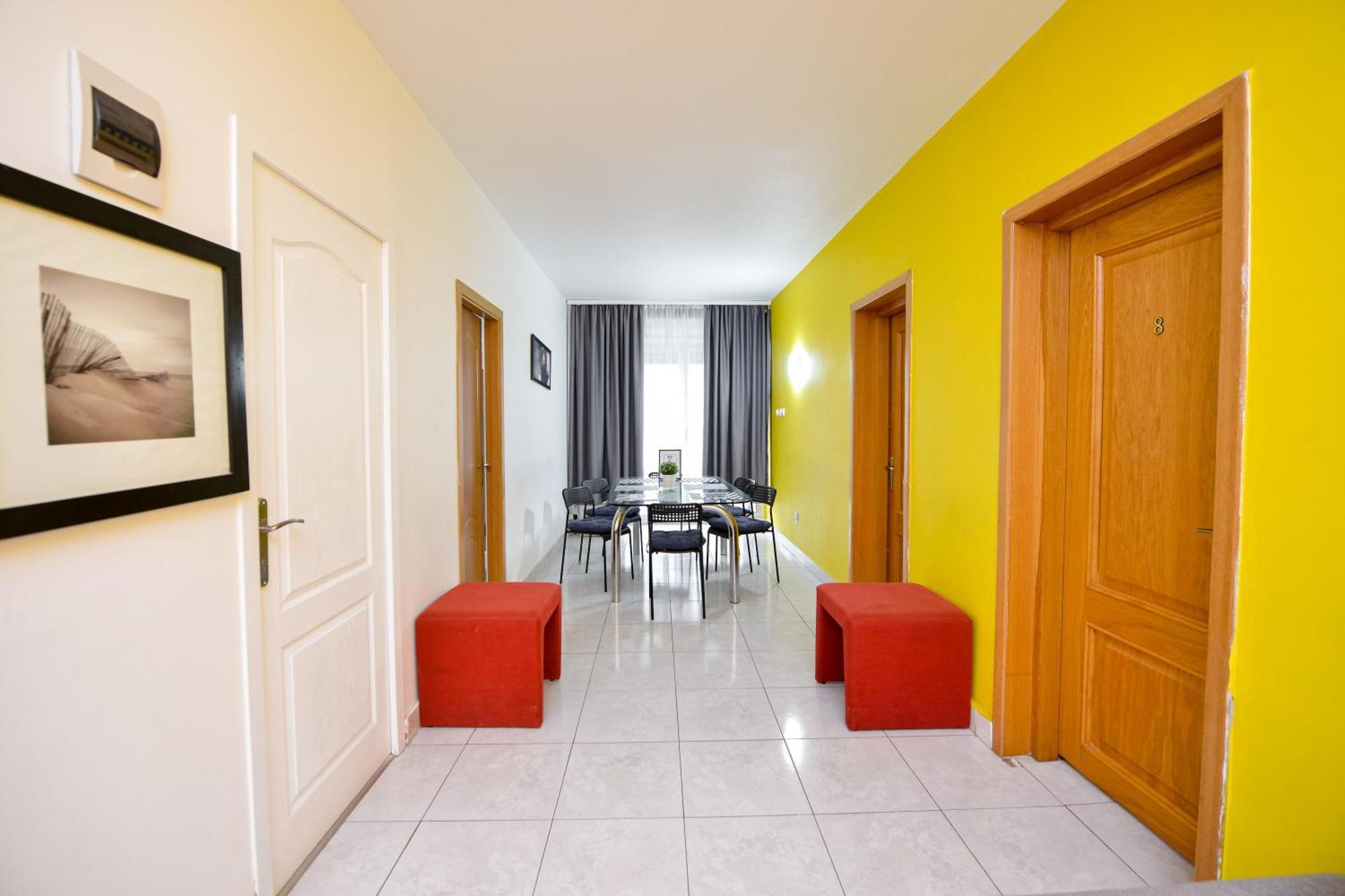 Ideal Accommodation Old Centre Bucarest Esterno foto